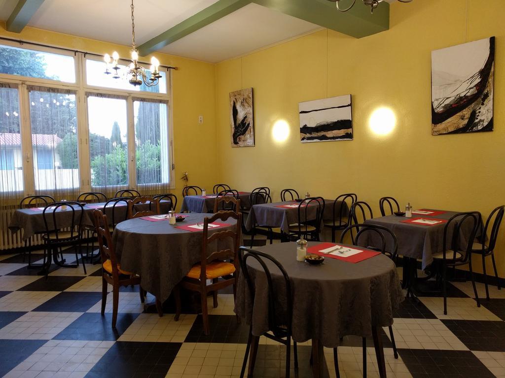 Logis La Cremaillere Hotell Montélimar Exteriör bild
